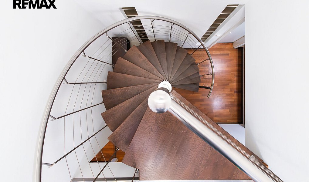 Prodej bytu 3+kk 107 m², Praha – náhled fotky 16
