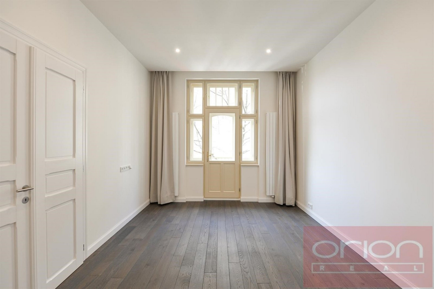 Pronájem bytu 4+kk 137 m² – pohled 6