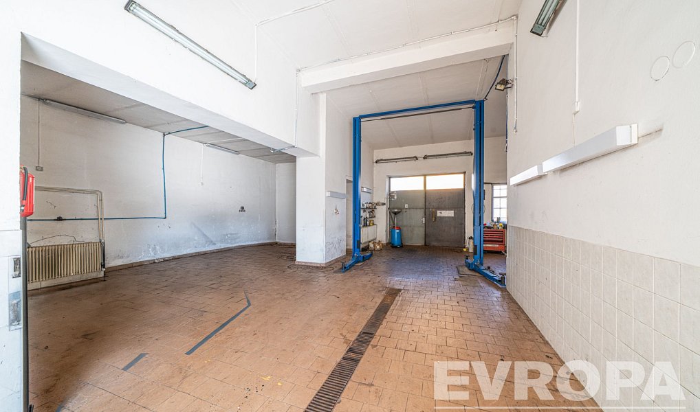 Prodej výrobních prostor 1 279 m², Vrchlabí – náhled fotky 13