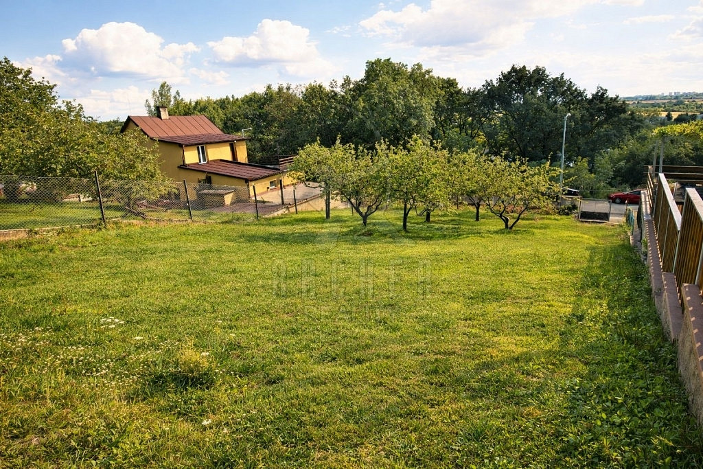 Prodej stavebního pozemku 530 m²
