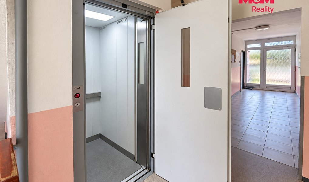 Pronájem bytu 2+kk 49 m², Praha – náhled fotky 11