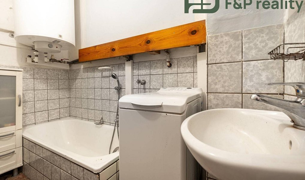 Prodej domu 115 m² s pozemkem 3 107 m², Slaná – náhled fotky 29