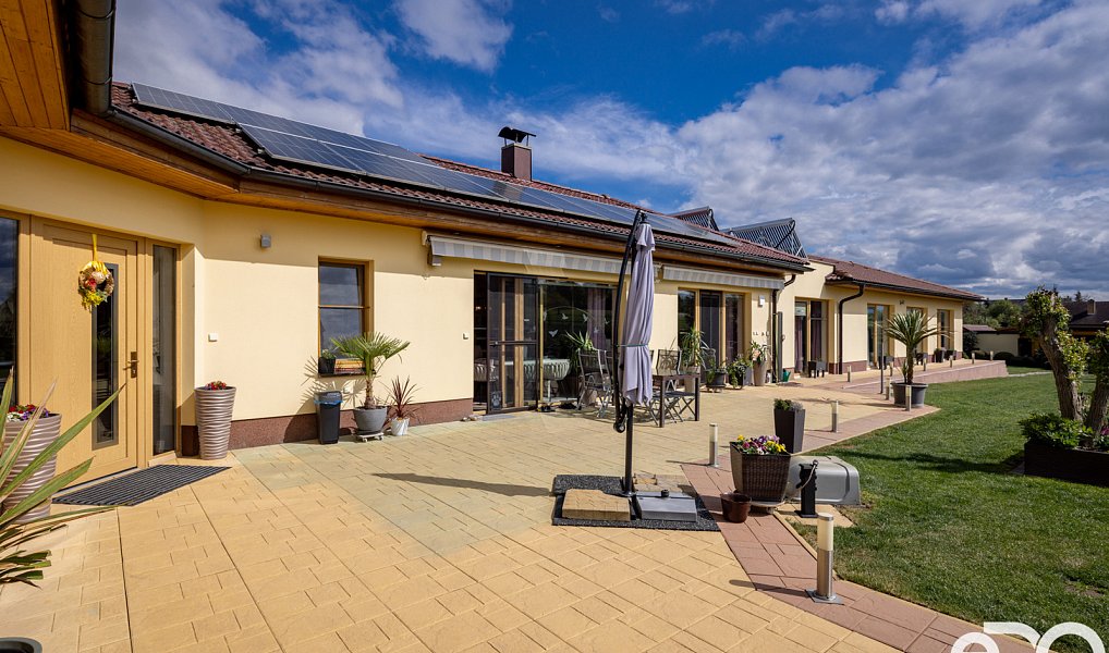 Prodej domu 410 m² s pozemkem 2 816 m², Květov – náhled fotky 18
