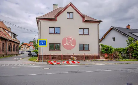 Prodej domu 202 m² s pozemkem 456 m², Nad Porubkou, Ostrava - Svinov