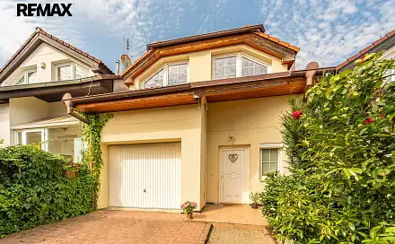 Prodej domu 134 m² s pozemkem 240 m², Velemínská, Praha 8 - Dolní Chabry