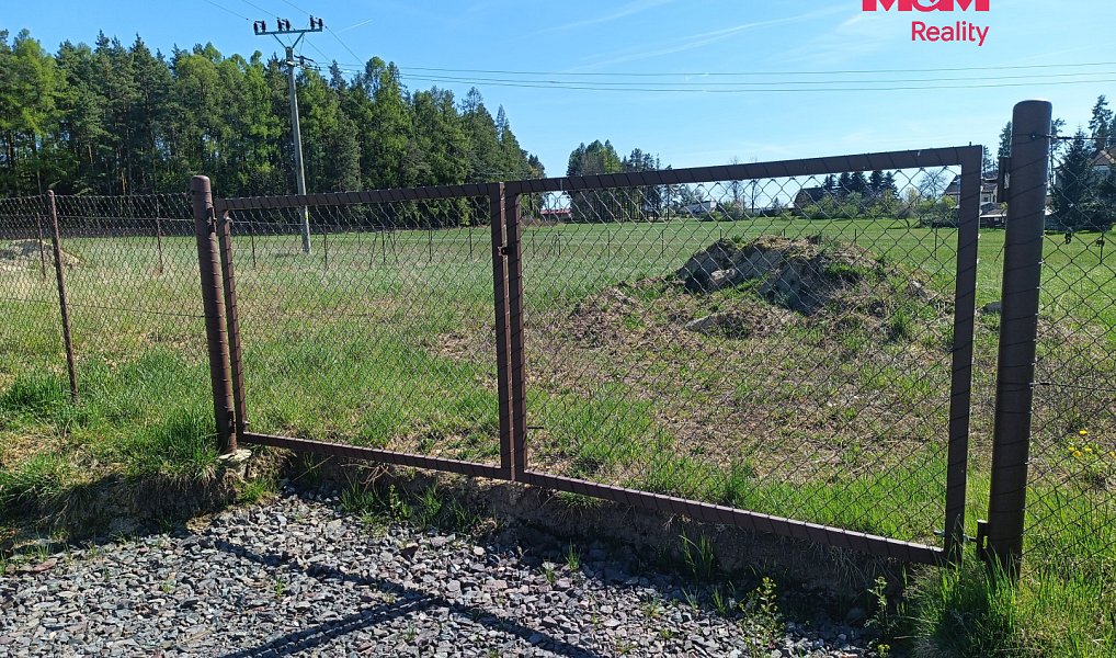Prodej stavebního pozemku 1 109 m², Vítězná – náhled fotky 3