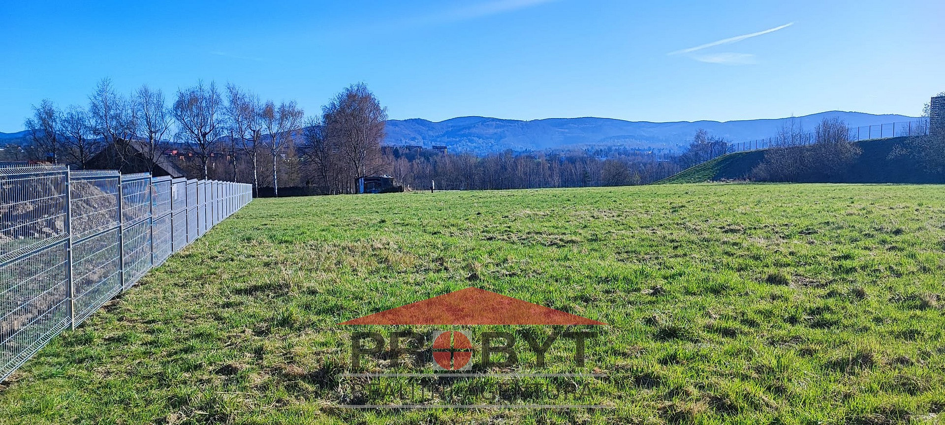 Prodej komerčního pozemku 5 664 m² – fotografie 2