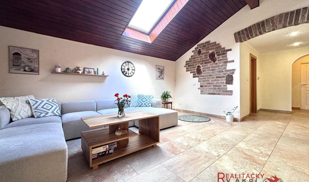 Prodej domu 152 m² s pozemkem 223 m², Zaječí – náhled fotky 6