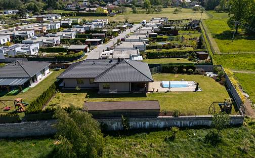 Prodej domu 230 m² s pozemkem 1 345 m², Slunečná, Srubec, okres České Budějovice