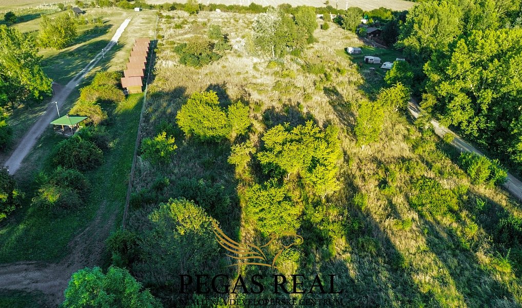 Prodej komerčního pozemku 17 013 m², Přítluky – náhled fotky 9
