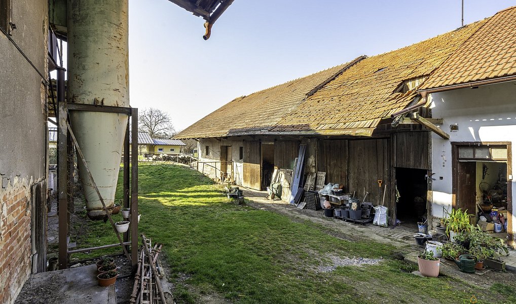 Prodej zemědělského objektu 600 m², Chvojenec – náhled fotky 14