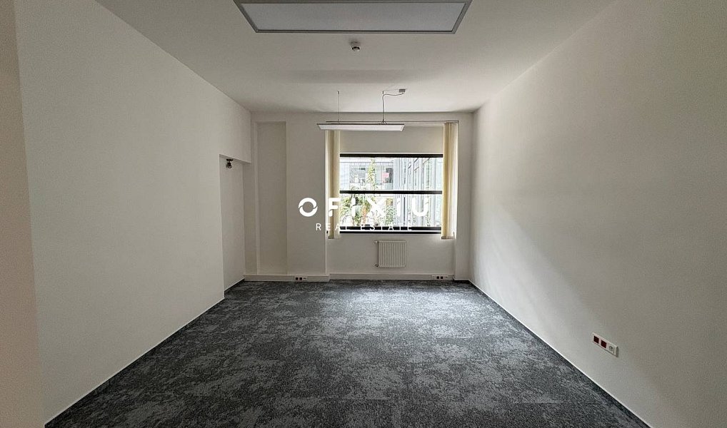 Pronájem kanceláře 127 m², Praha – náhled fotky 5