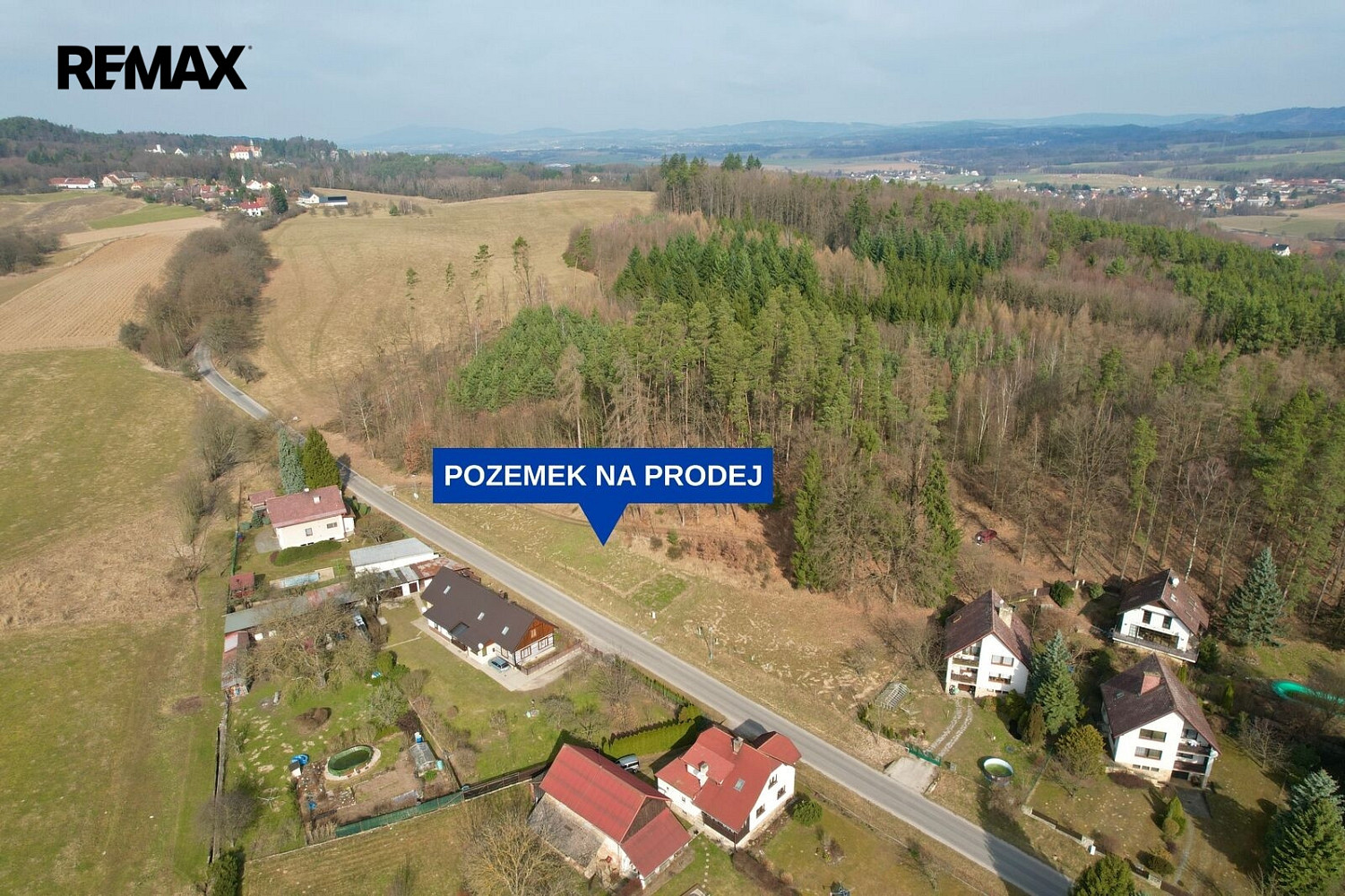 Prodej stavebního pozemku 1 425 m²