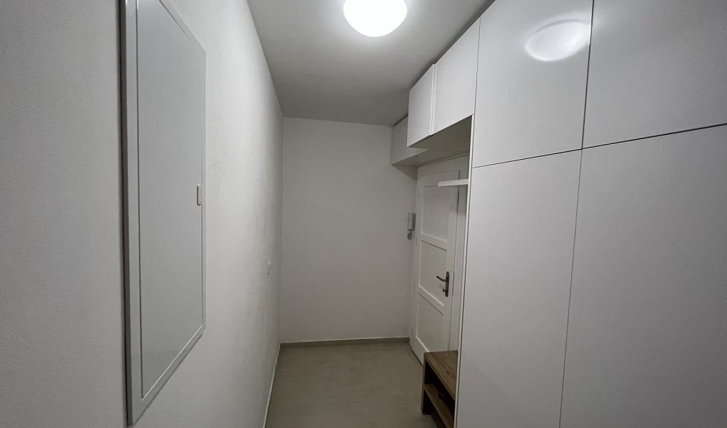 Pronájem bytu 1+1 36 m², Praha – náhled fotky 15