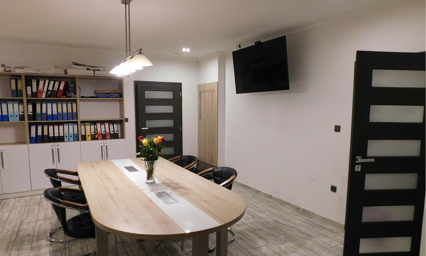 Pronájem kanceláře 35 m² – fotografie 3