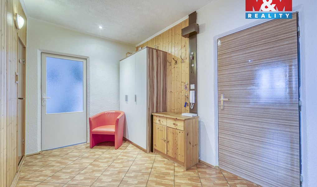 Prodej bytu 2+1 63 m², Bor – náhled fotky 10