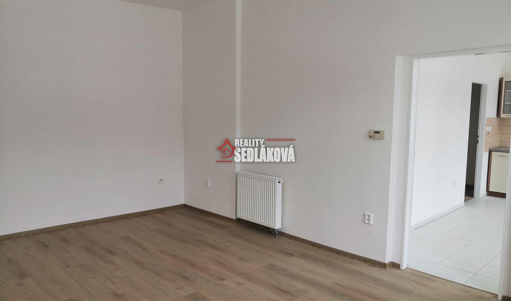 Pronájem bytu 1+1 33 m², Děčín – náhled fotky 3
