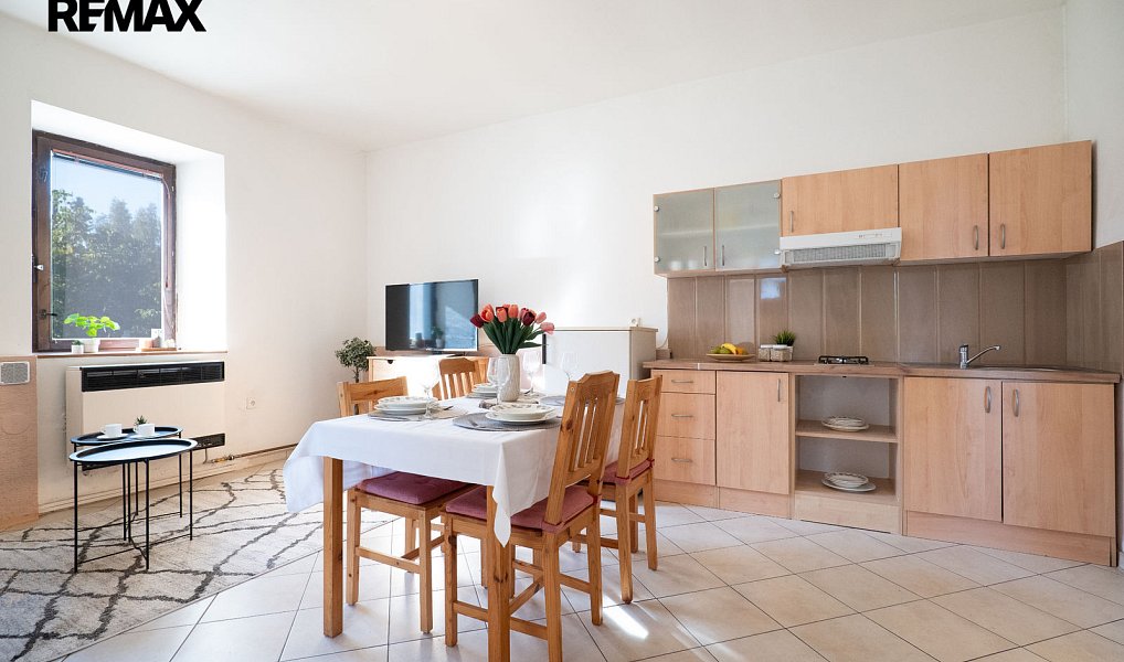 Prodej domu 770 m² s pozemkem 9 150 m², Kundratice – náhled fotky 7
