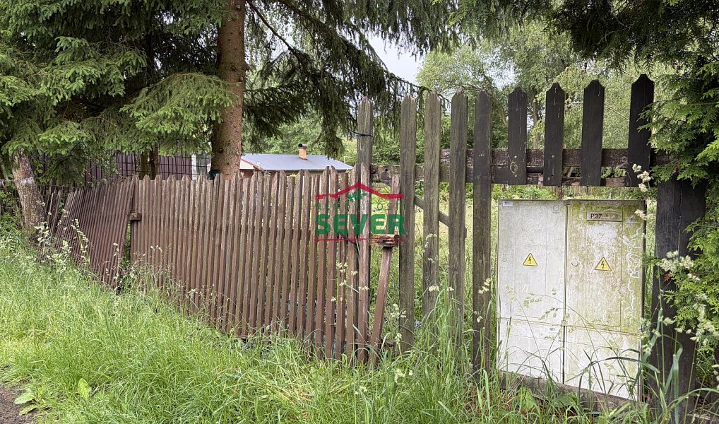 Prodej zahrady 429 m², Vroutek – náhled fotky 2