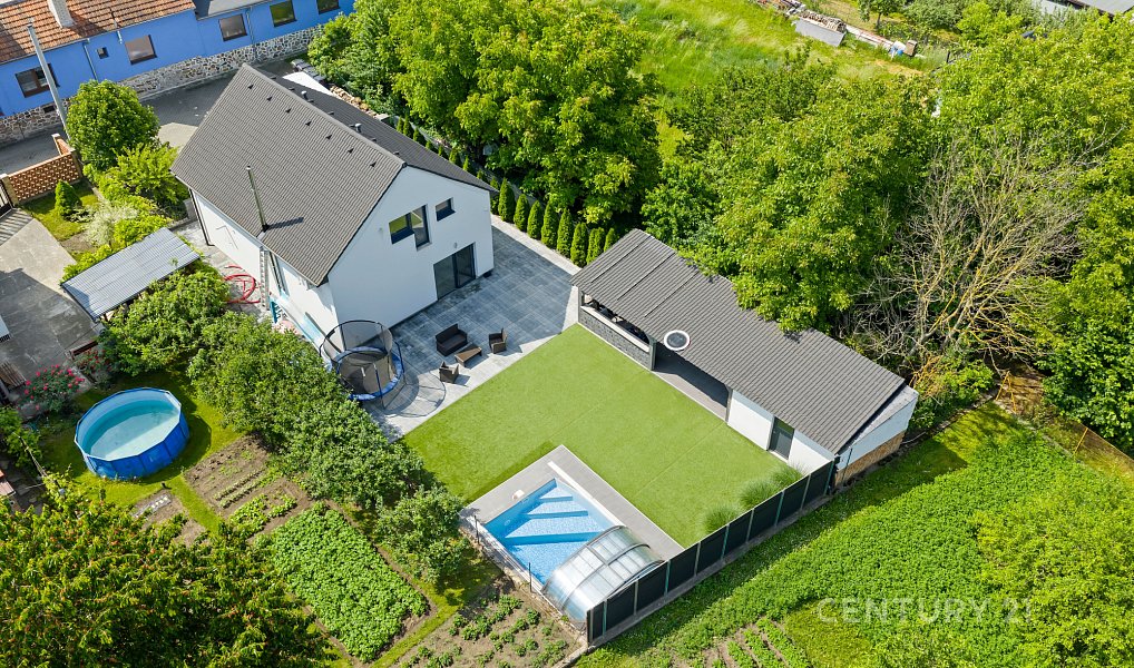 Prodej domu 140 m² s pozemkem 599 m², Čebín – náhled fotky 3