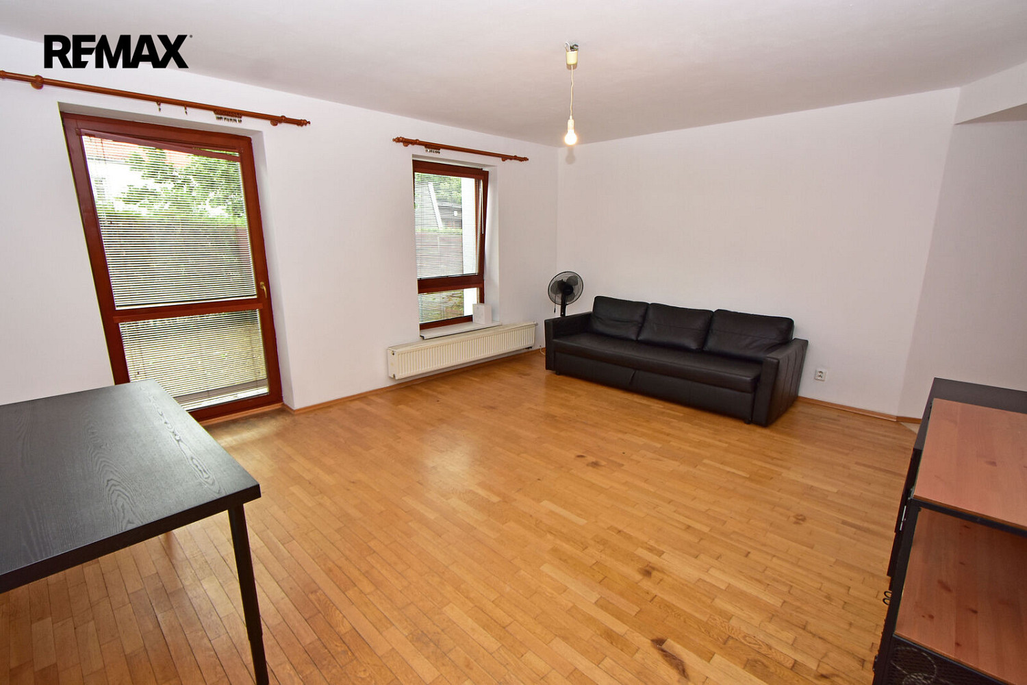 Pronájem bytu 1+kk 40 m² – fotografie 4