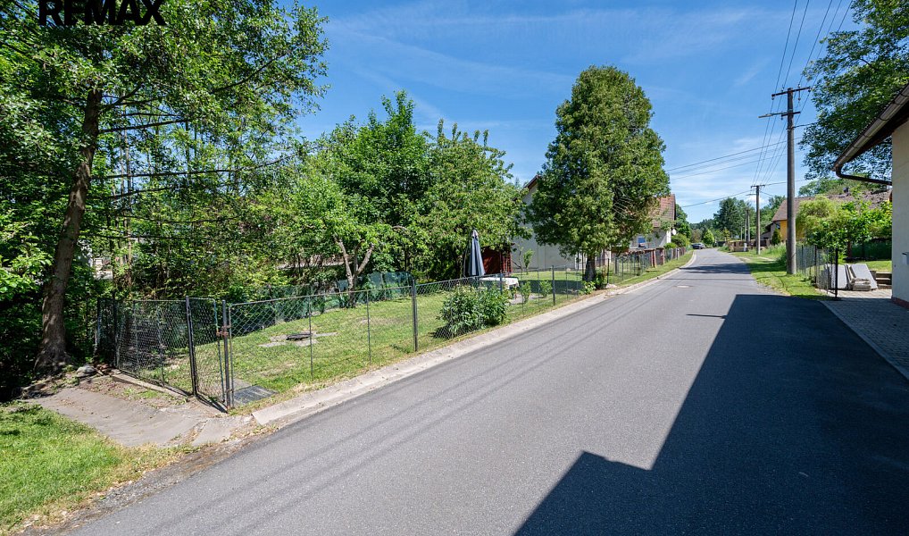 Prodej domu 230 m² s pozemkem 941 m², Kvasiny – náhled fotky 40