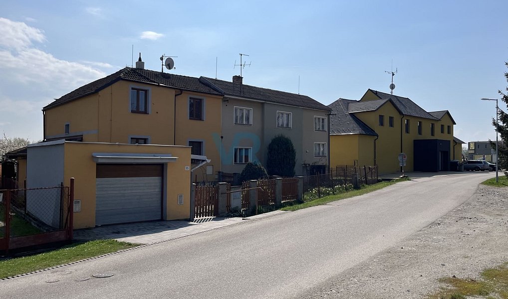 Prodej domu 150 m² s pozemkem 779 m², Planá – náhled fotky 36