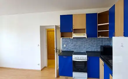 Pronájem bytu 1+kk 30 m², Jiráskova, Benešov