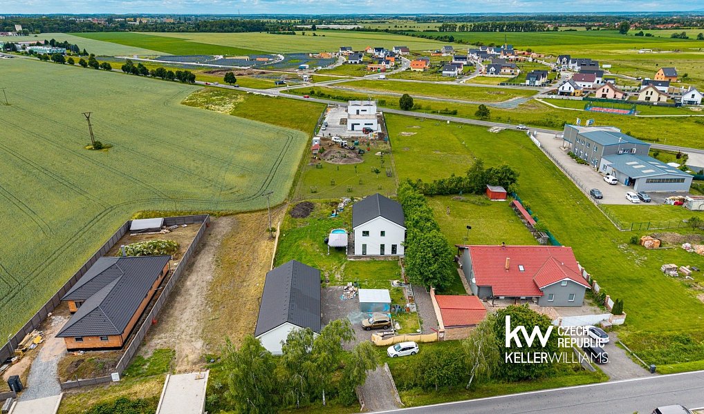 Prodej domu 212 m² s pozemkem 1 982 m², Choťánky – náhled fotky 29