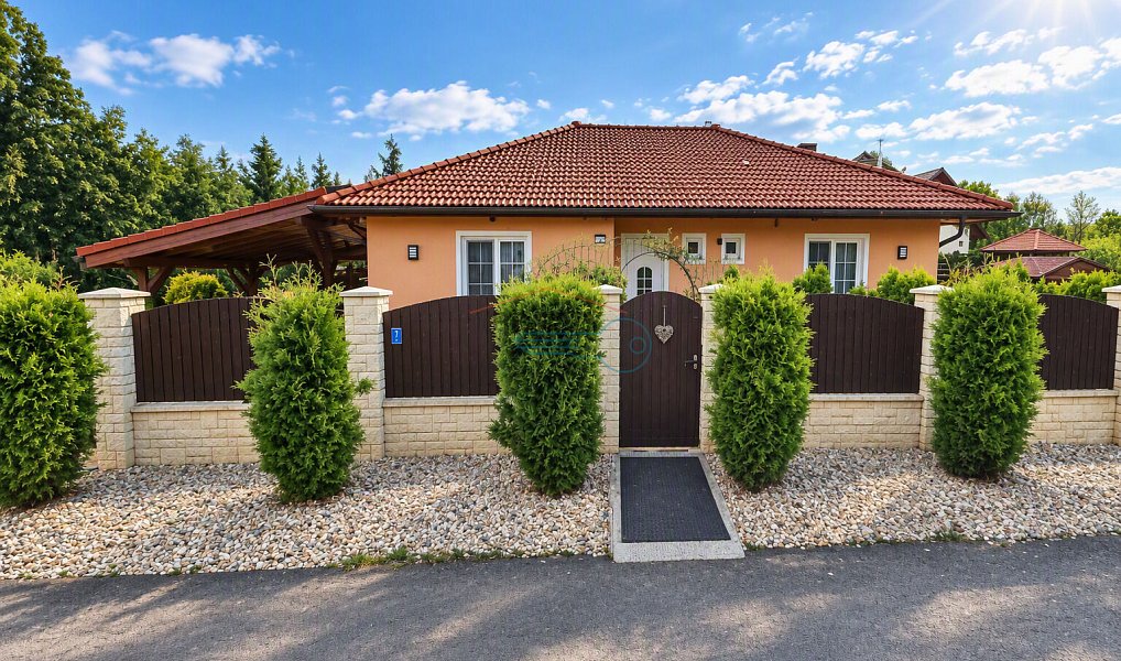 Prodej domu 137 m² s pozemkem 1 035 m², Pětihosty – náhled fotky 8