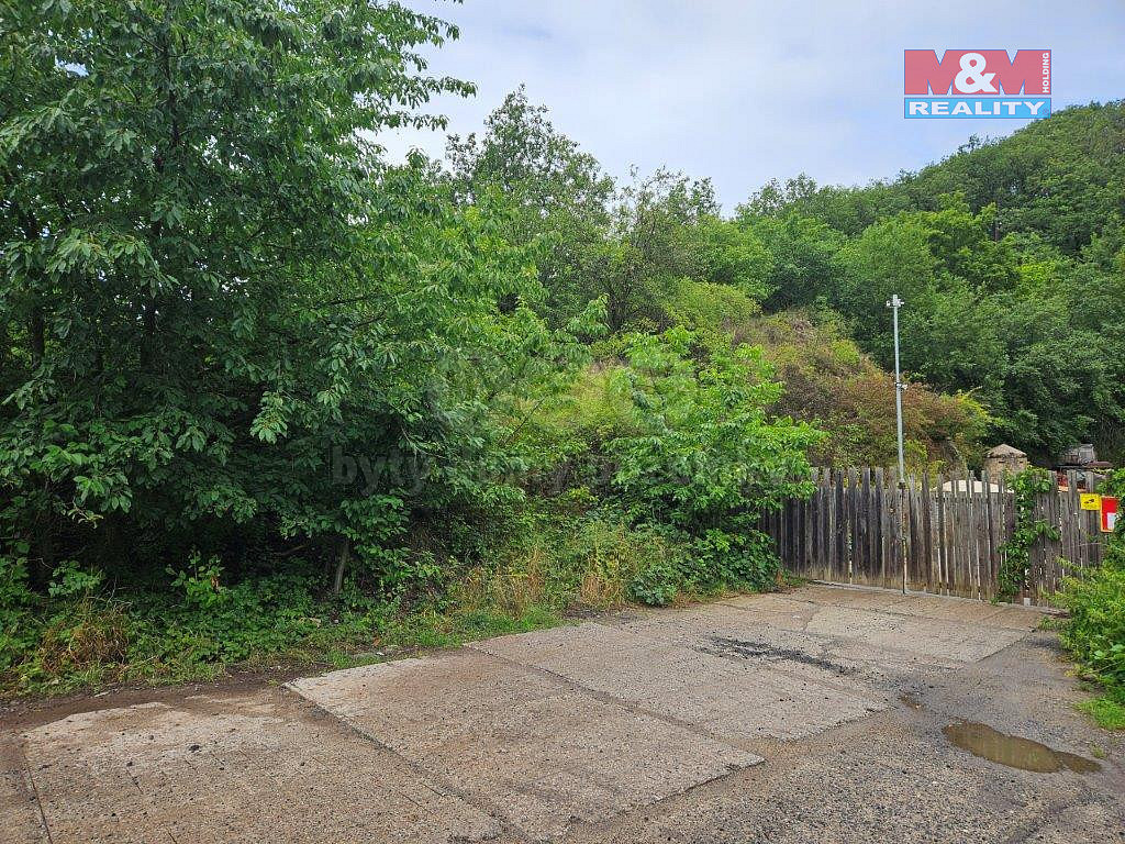 Prodej pozemku 918 m² – pohled 5