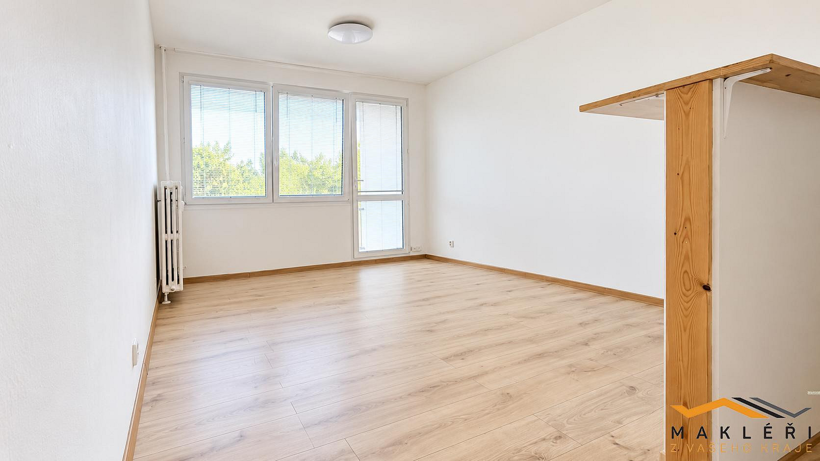 Pronájem bytu 1+kk 23 m² – fotografie 3