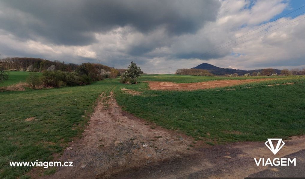 Prodej zahrady 1 779 m², Liběšice – náhled fotky 3