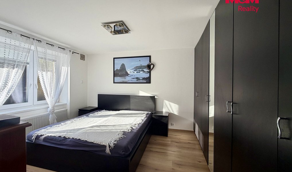 Pronájem bytu 3+1 80 m², Chomutov – náhled fotky 3