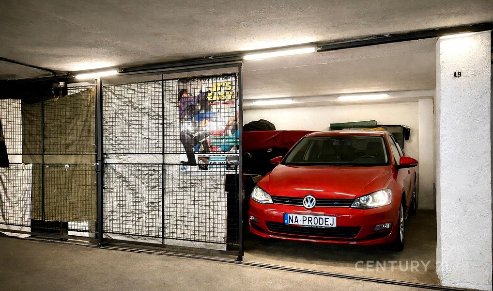Prodej uzamykatelného garážového stání v Brně-Králově Poli, ul. Herčíkova, Brno – náhled fotky 3