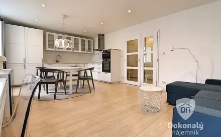 Pronájem bytu 2+kk 59 m², Jerevanská, Praha 10 - Vršovice