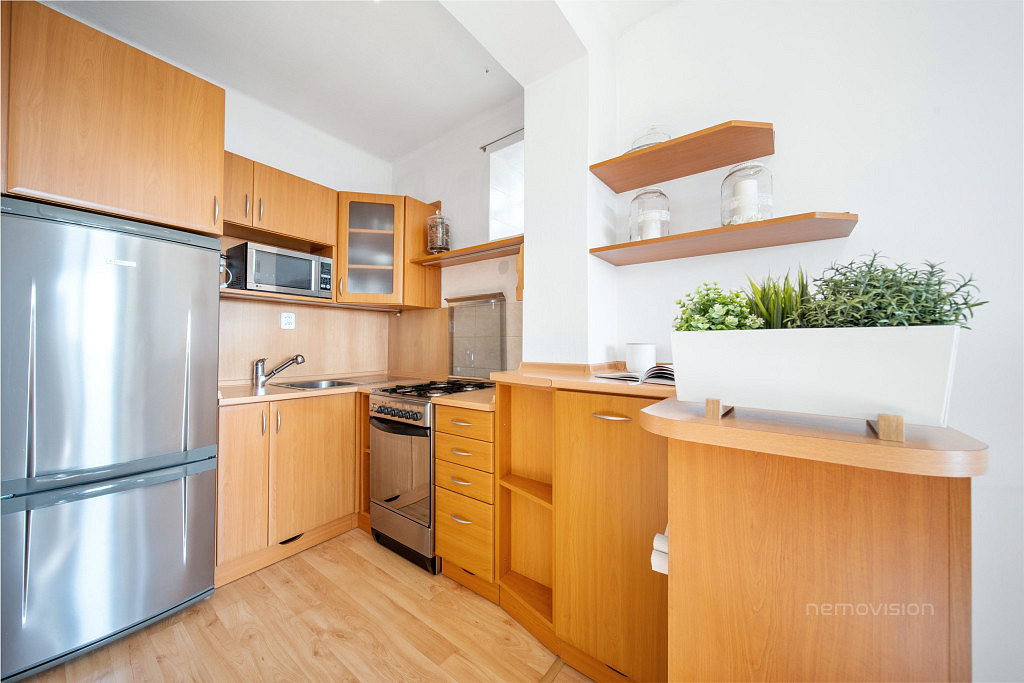 Prodej domu 270 m² s pozemkem 1 042 m² – fotografie 2