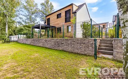 Prodej chaty/chalupy 113 m² s pozemkem 270 m², Křečovice - Živohošť, okres Benešov