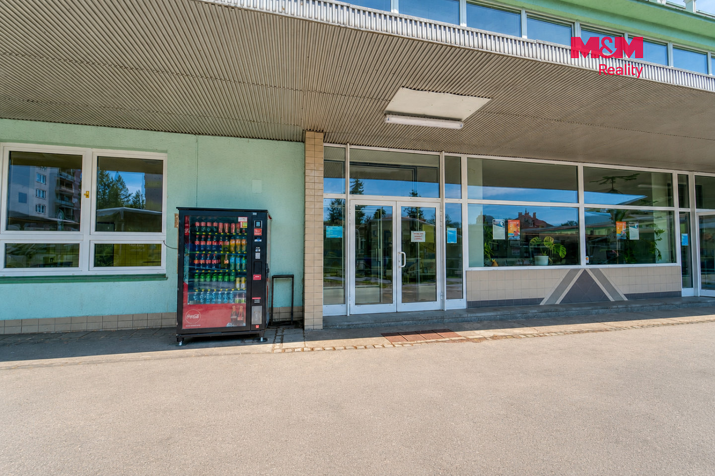 Pronájem obchodních prostor 38 m² – fotografie 3
