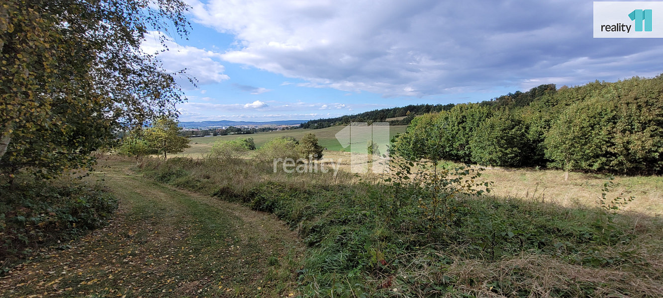 Prodej stavebního pozemku 5 935 m² – fotografie 3