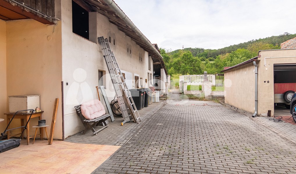 Prodej domu 243 m² s pozemkem 1 132 m², Čebín – náhled fotky 36
