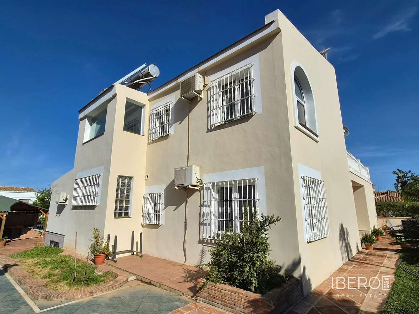 Prodej domu 442 m² s pozemkem 1 250 m²