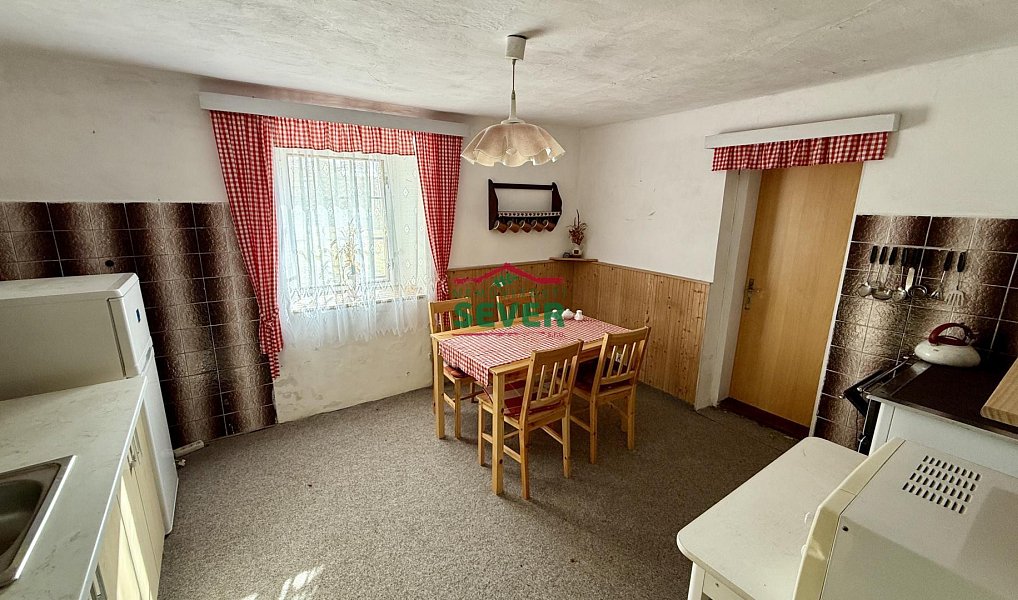 Prodej domu 300 m² s pozemkem 925 m², Čistá – náhled fotky 28