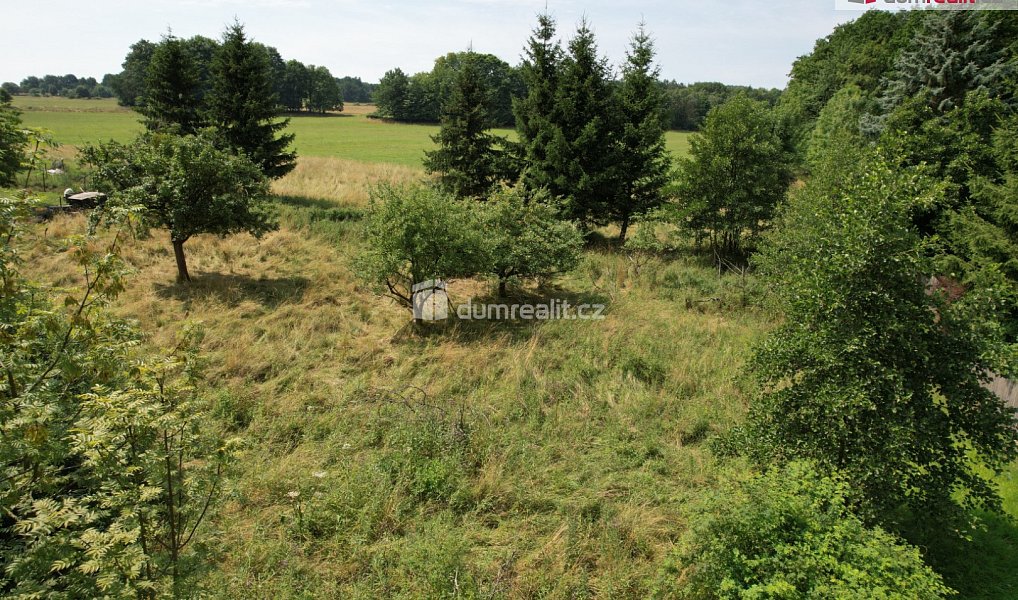 Prodej stavebního pozemku 4 227 m², Libouchec – náhled fotky 7