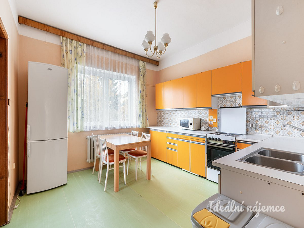 Pronájem bytu 2+1 65 m² – fotografie 2