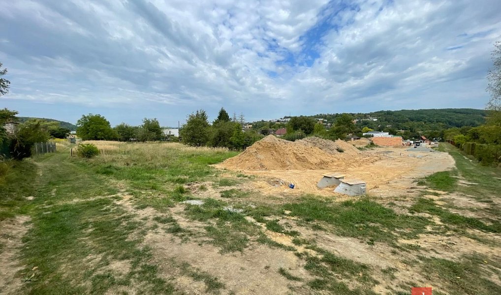 Prodej stavebního pozemku 1 881 m², Boskovice – náhled fotky 5