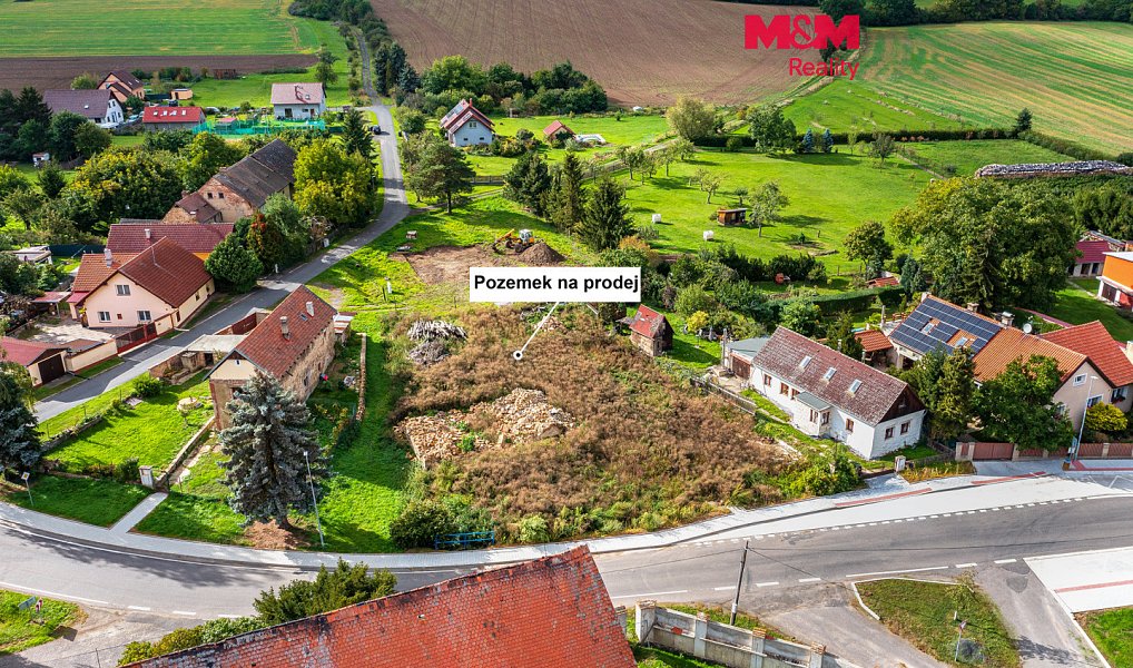 Prodej pozemku, 607 m², Březno - Litoměřice, Velemín