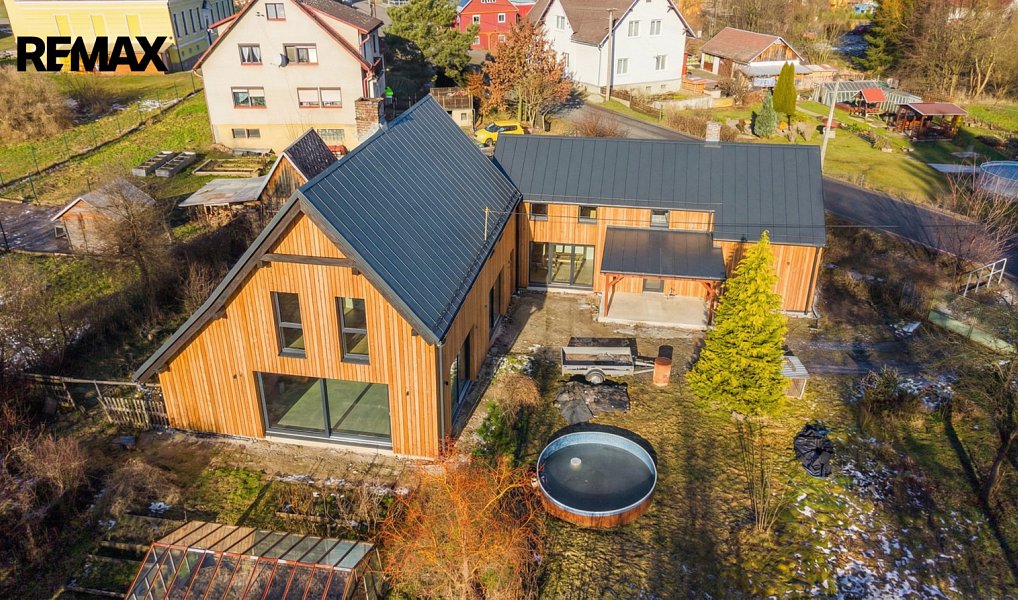 Prodej chaty/chalupy 199 m² s pozemkem 1 111 m², Dubnice – náhled fotky 23