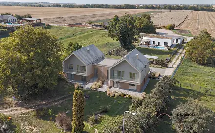 Prodej stavebního pozemku 676 m², Posvícenská náves, Hostouň, okres Kladno