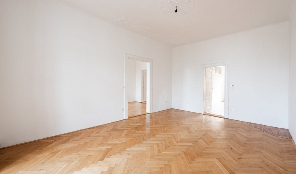 Prodej bytu 4+1 130 m², Praha – náhled fotky 3